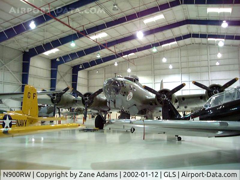 N900RW, 1944 Boeing B-17G Flying Fortress C/N 8627, At Lone Star Flight Museum