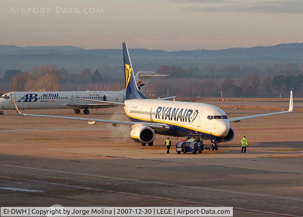 EI-DWH, 2007 Boeing 737-8AS C/N 33637, 