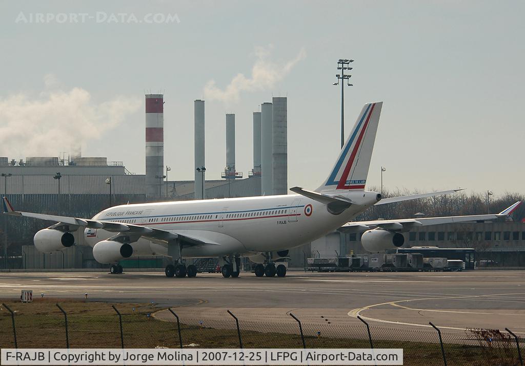 F-RAJB, 1995 Airbus A340-212 C/N 081, Parked in the Roissy platform.