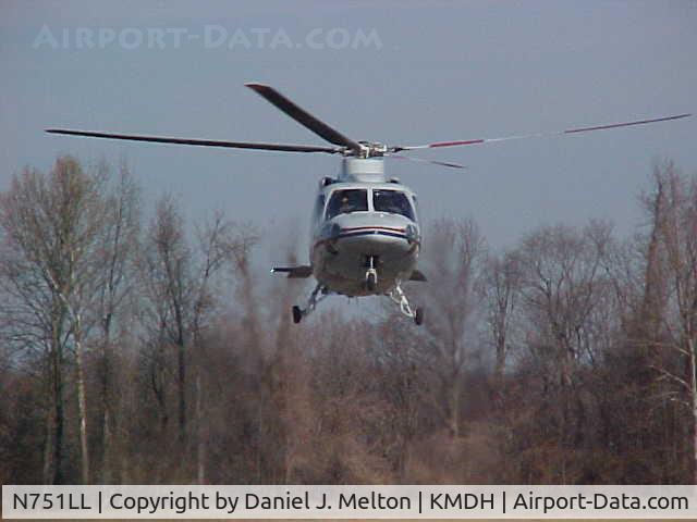 N751LL, Sikorsky S-76B C/N 760318, Hover Taxi