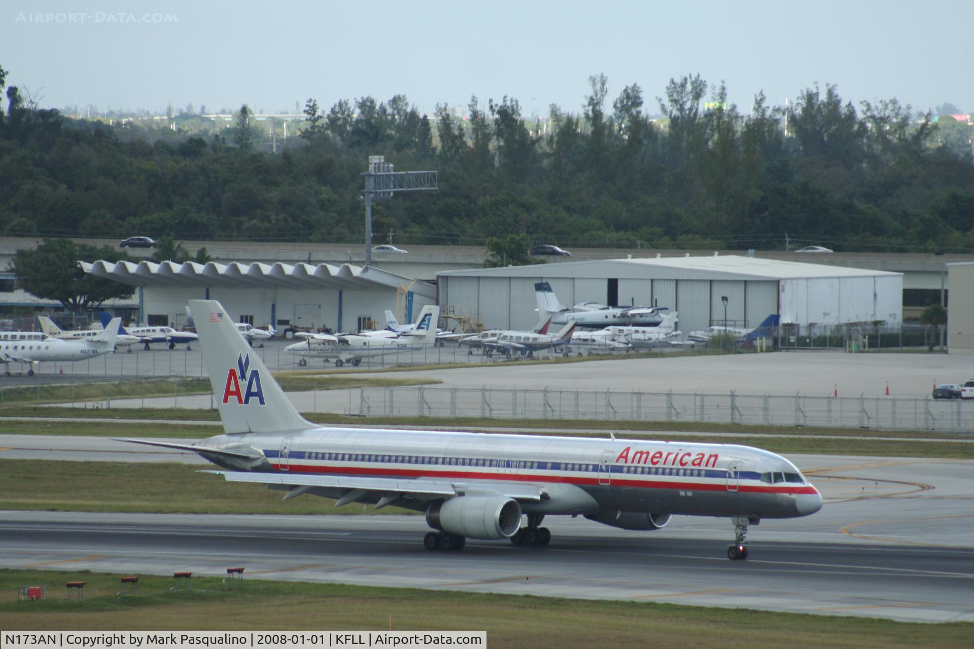 N173AN, 2002 Boeing 757-223 C/N 32399, Boeing 757-200