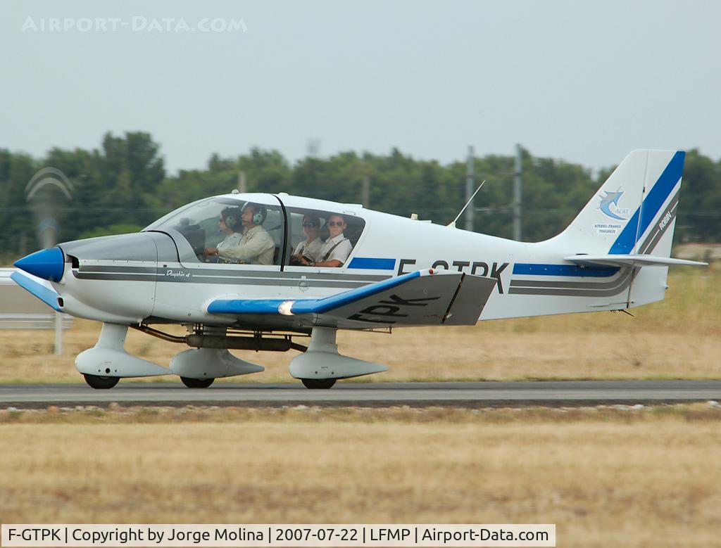 F-GTPK, Robin DR-400-140B Major C/N 2421, Taxi for take off after airshow finish.