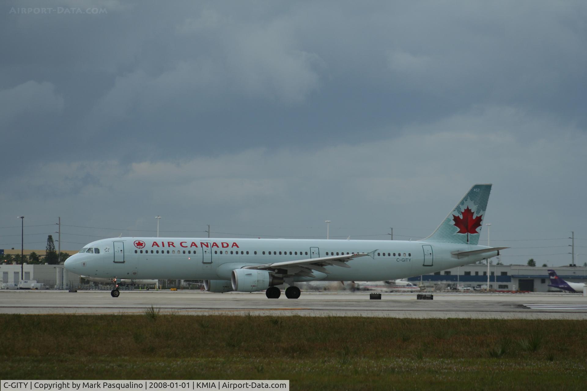 C-GITY, 2001 Airbus A321-211 C/N 1611, Airbus A321