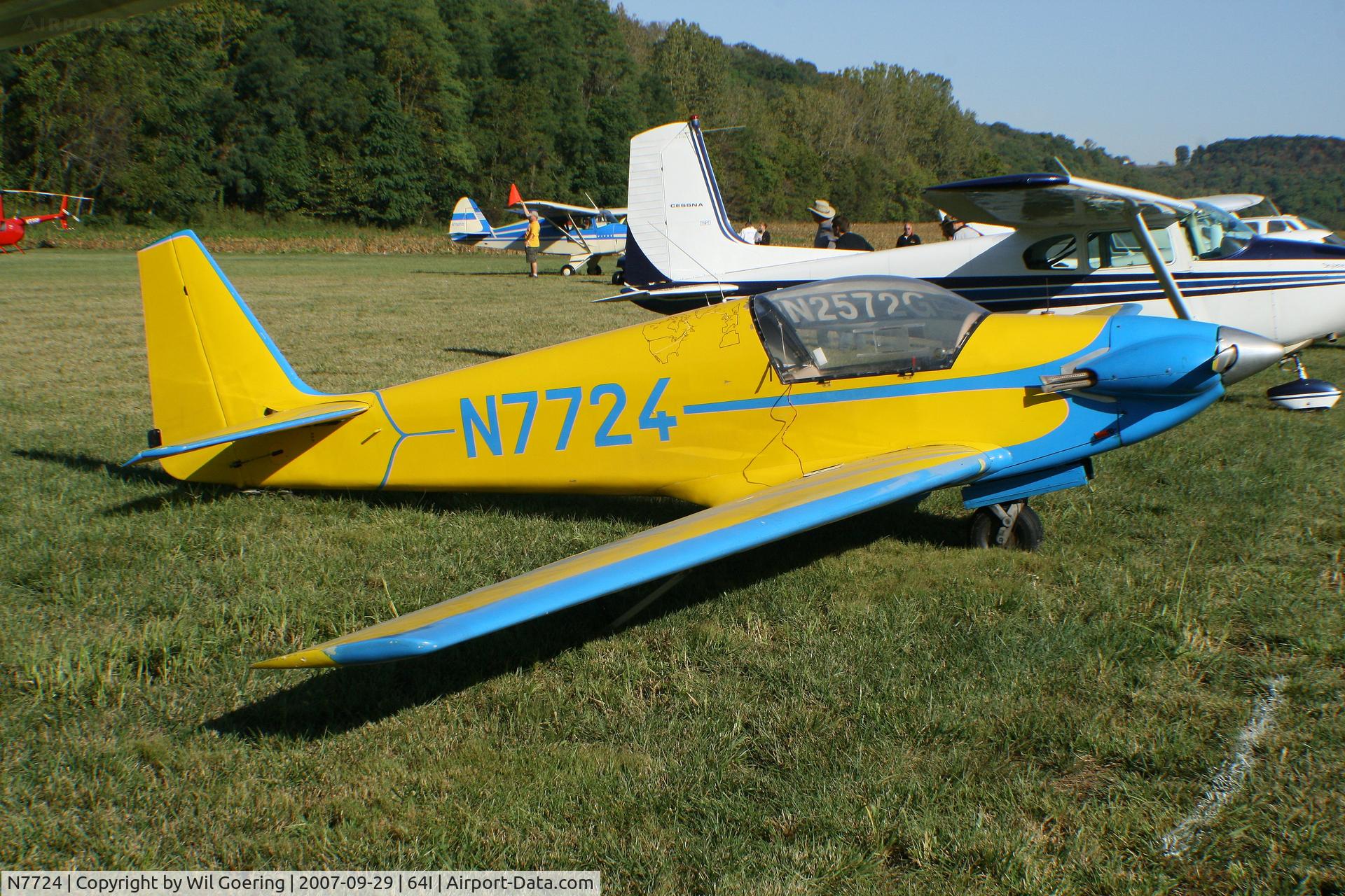 N7724, 1968 Sportavia-Putzer Fournier RF-4D C/N 4114, 2007 Fly-in at Lee Bottom