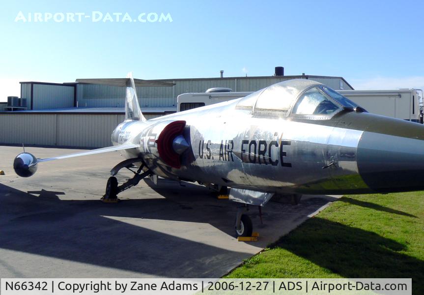 N66342, 1956 Lockheed F-104A Starfighter C/N 56-780, At Cavanaugh Flight Museum