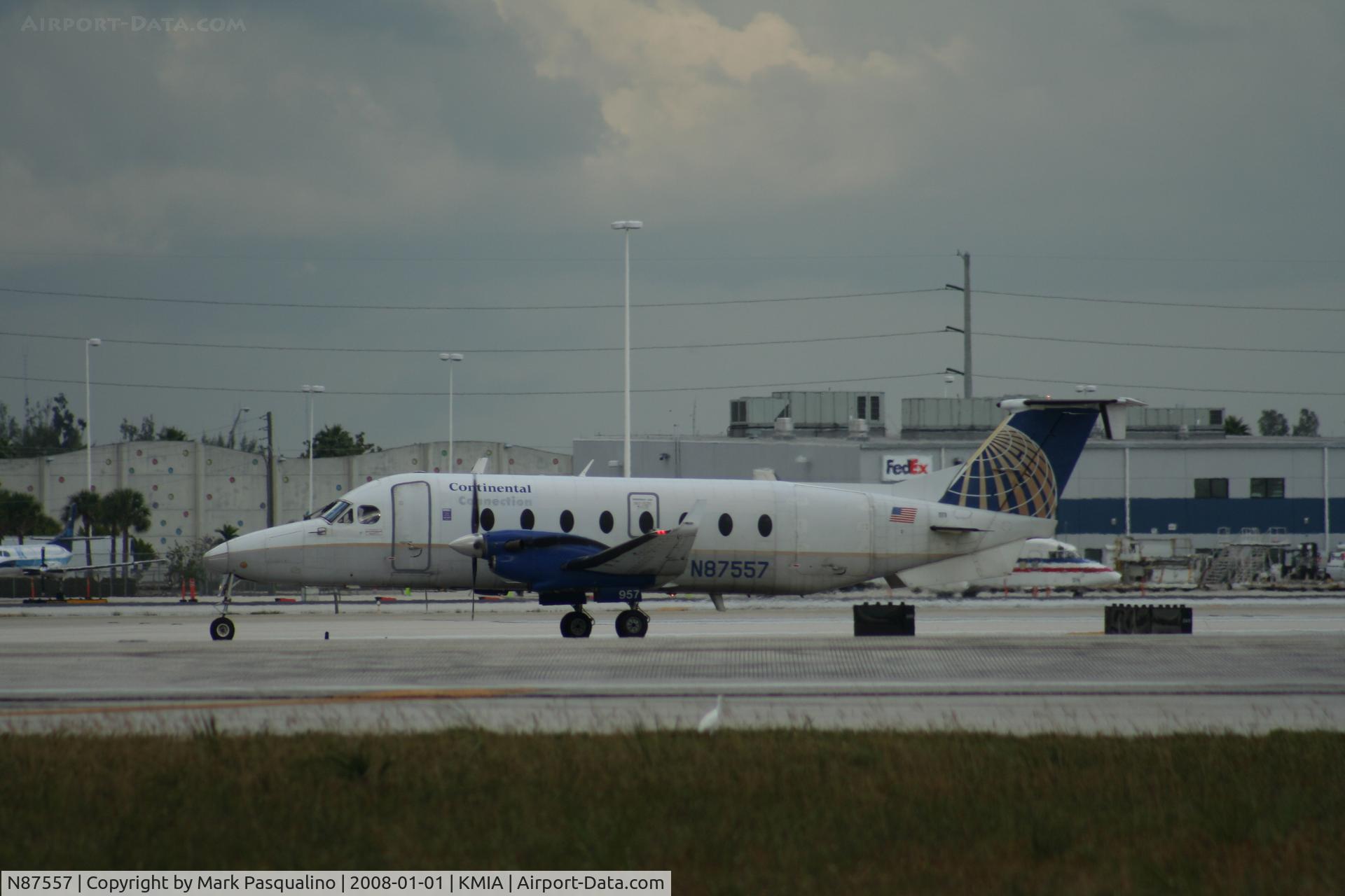 N87557, 1996 Beech 1900D C/N UE-246, Beech 1900D