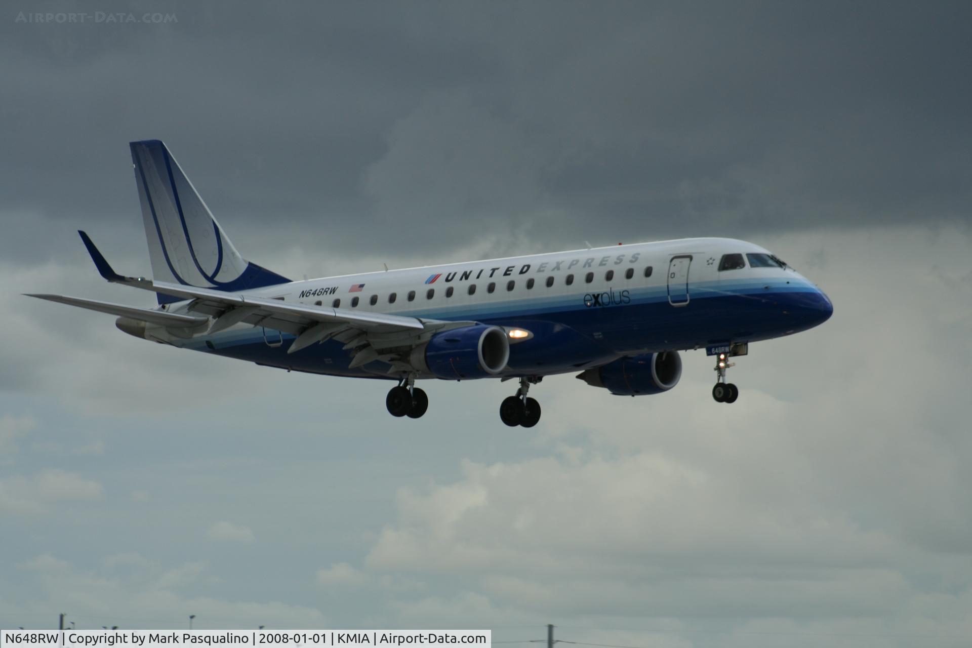 N648RW, 2005 Embraer 170SE (ERJ-170-100SE) C/N 17000068, ERJ 170-100 SE