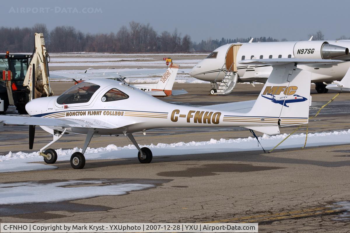 C-FNHO, 2007 Diamond DA-20C-1 Eclipse C/N C0465, Parked by Diamond Flight Centre.