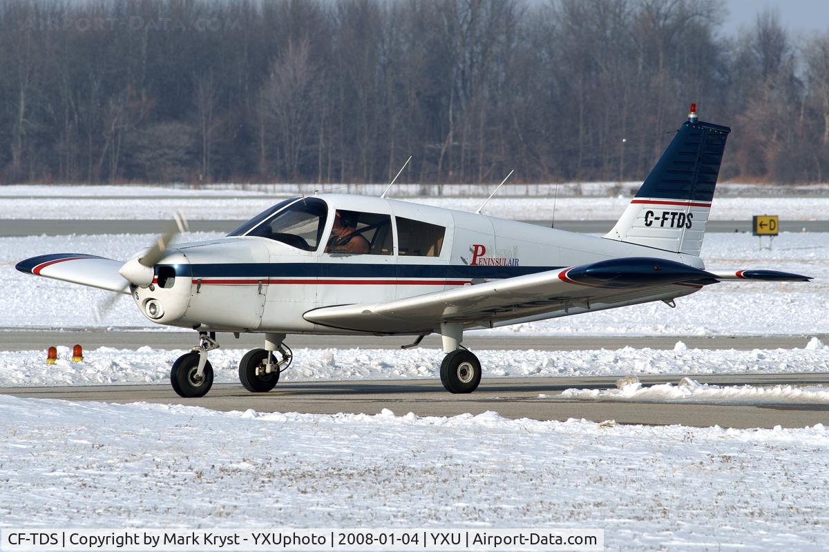 CF-TDS, 1969 Piper PA-28-140 C/N 28 25197, Taxiing on Alpha.