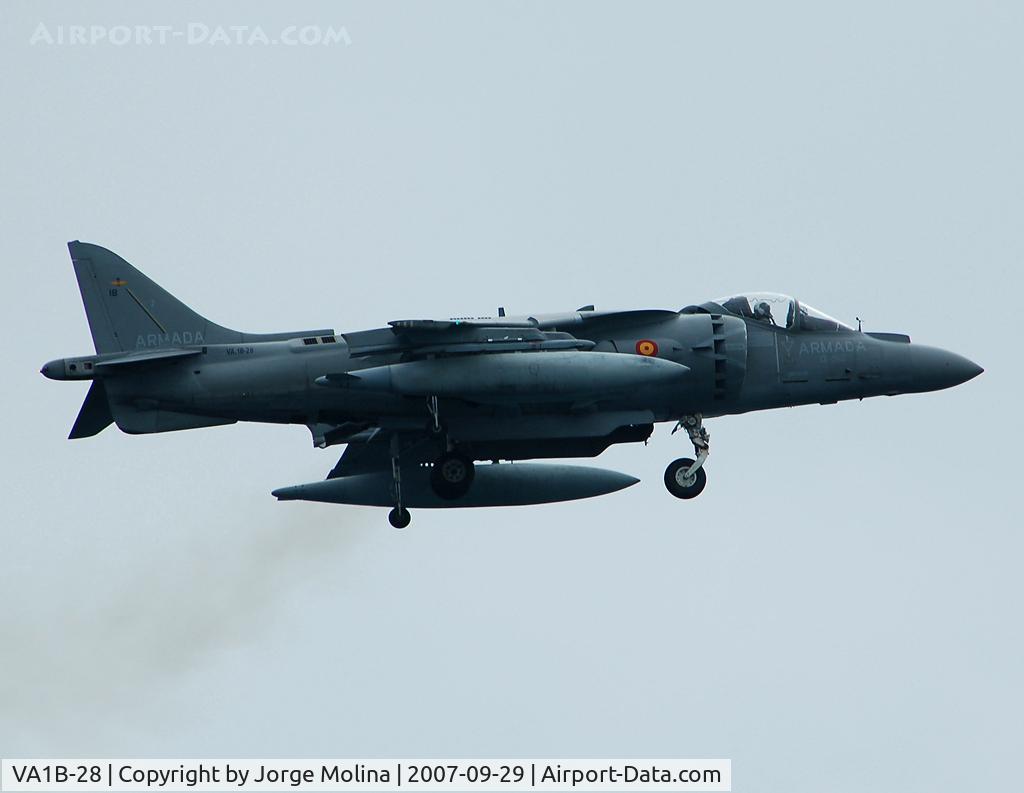 VA1B-28, McDonnell Douglas EAV-8B+ Matador II C/N E17/SP-05, Flight of training on the bcn beachÂ´s.