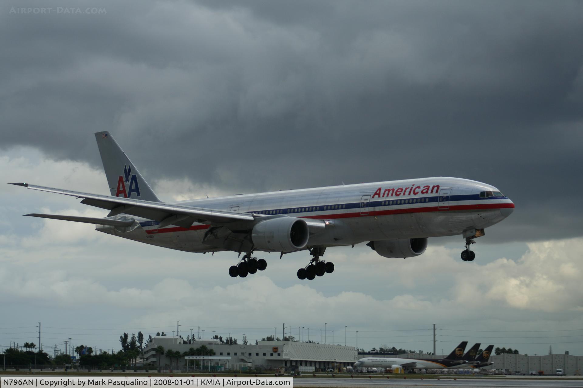 N796AN, 2000 Boeing 777-223 C/N 30796, Boeing 777-200
