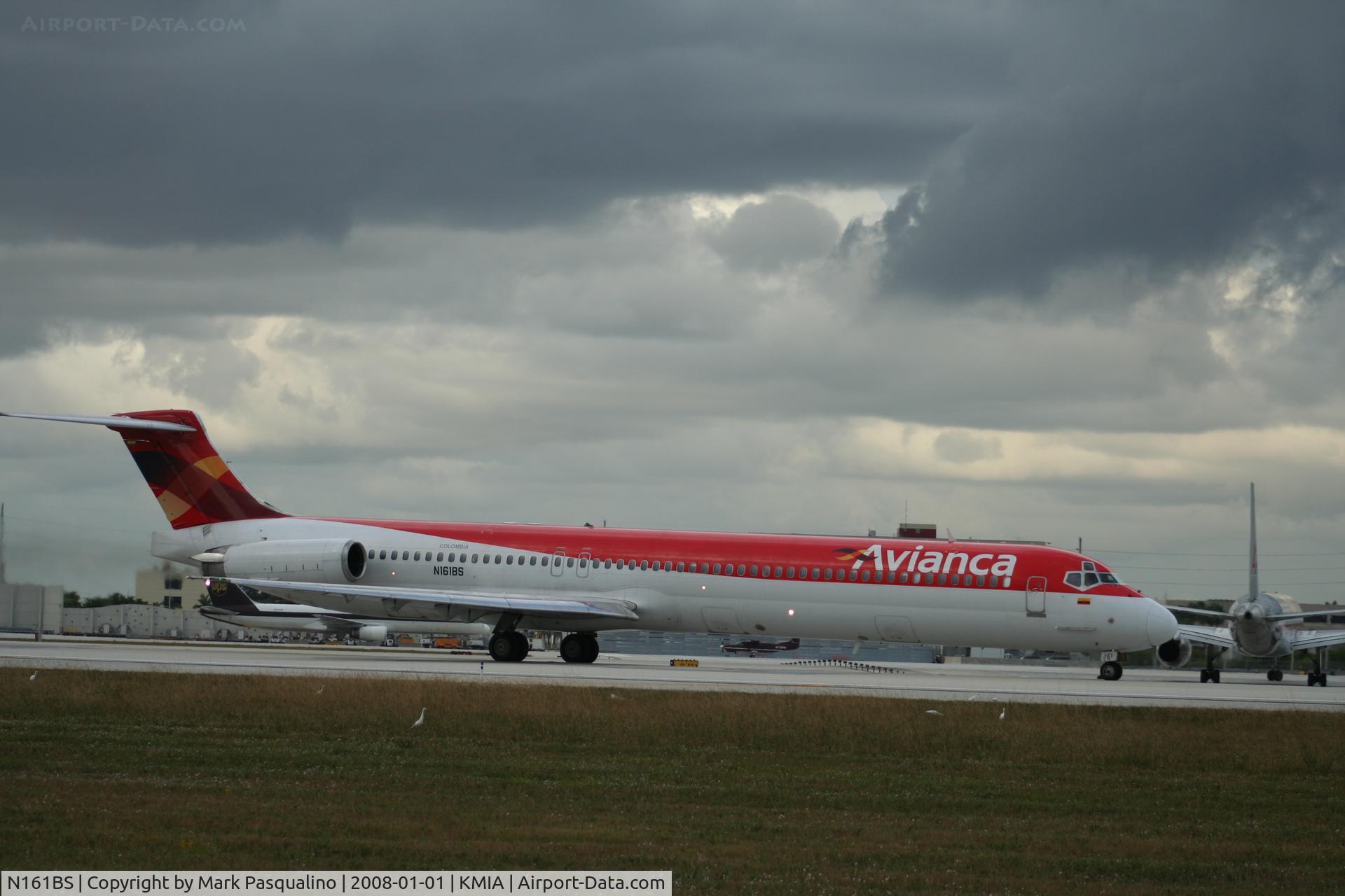 N161BS, 1994 McDonnell Douglas MD-83 (DC-9-83) C/N 53464, MD-88