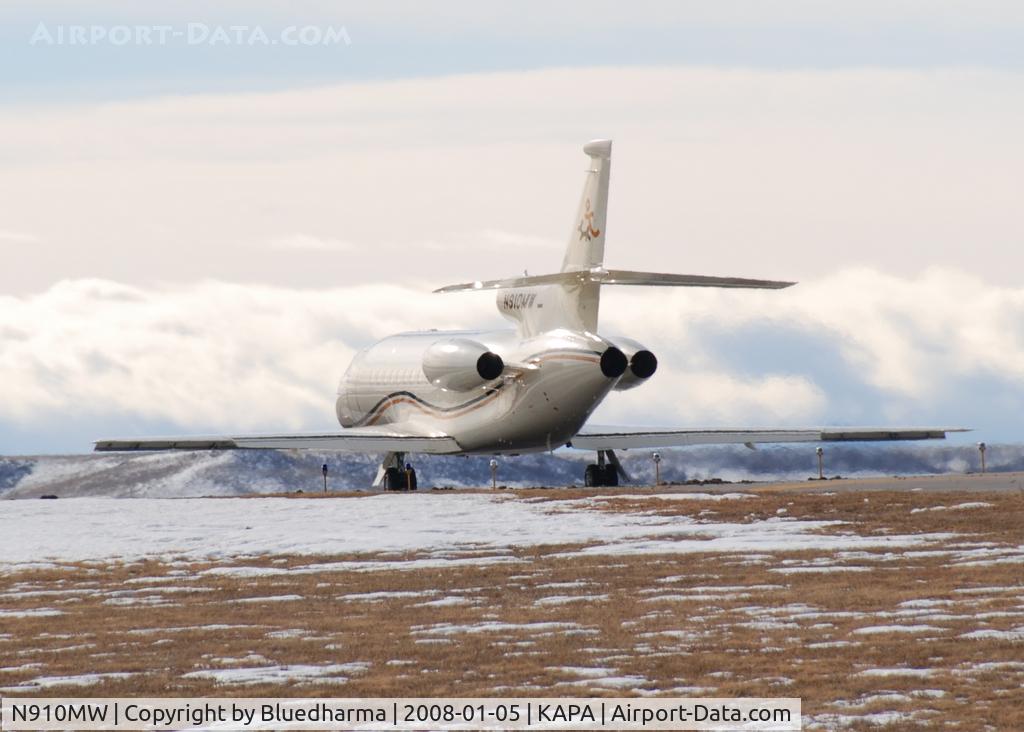 N910MW, 2001 Dassault Falcon 900EX C/N 85, Taxi to takeoff on 17L