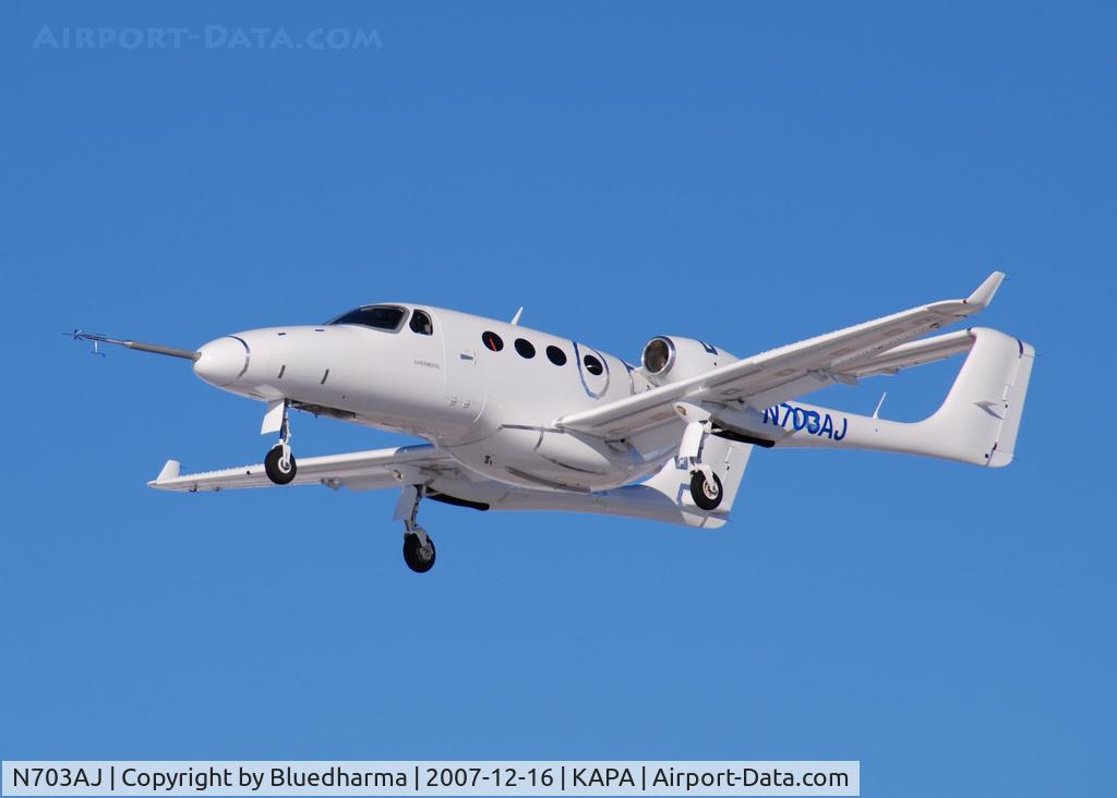 N703AJ, 2007 Adam Aircraft A700 C/N 0003, Approach to 17L