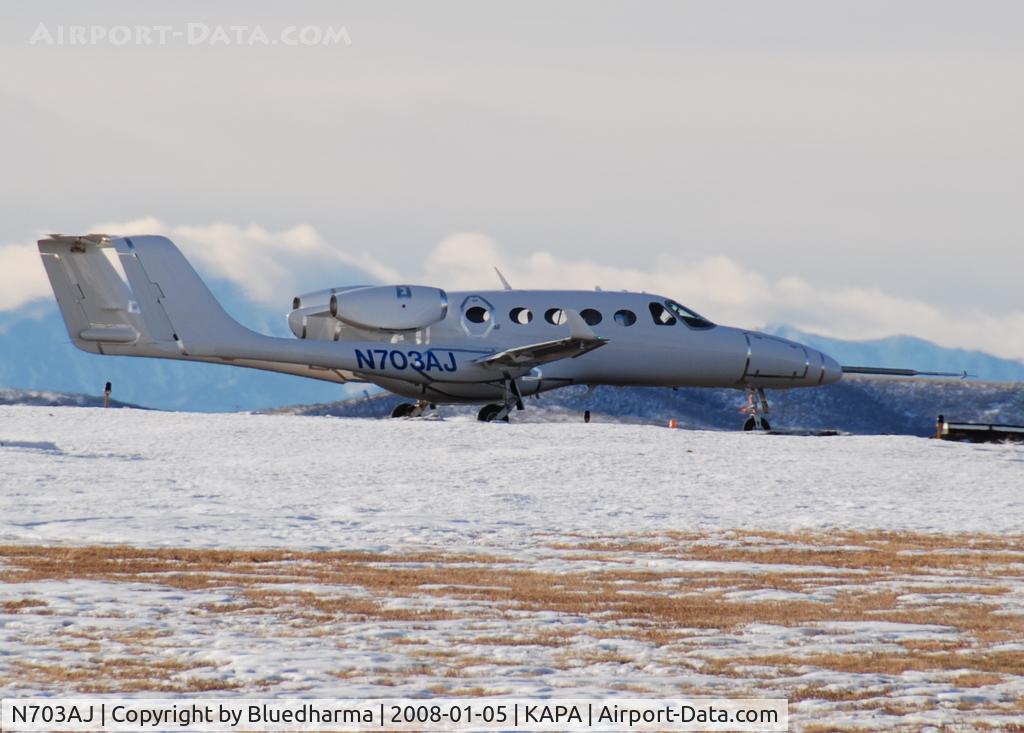 N703AJ, 2007 Adam Aircraft A700 C/N 0003, Taxi to takeoff