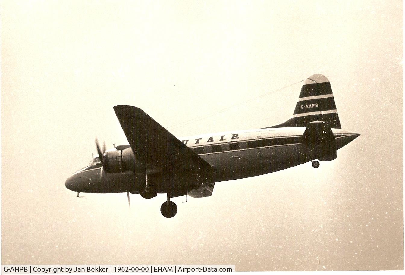 G-AHPB, Vickers 639 Viking 1 C/N 132, Just before landing around 1962