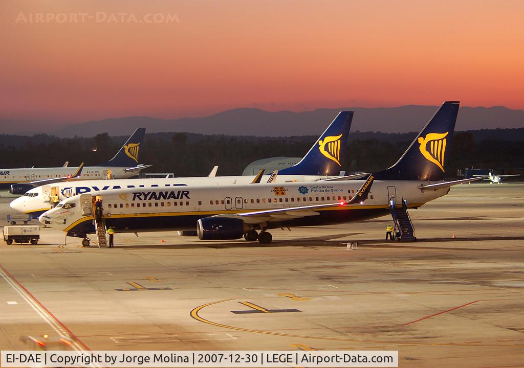 EI-DAE, 2002 Boeing 737-8AS C/N 33545, Recentement arrived at GRO.