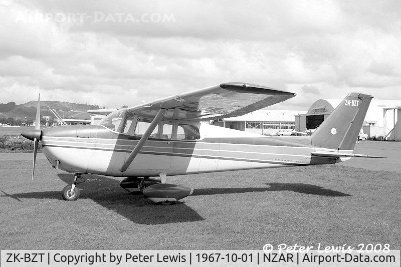 ZK-BZT, 1961 Cessna 172B C/N 17248253, Hauraki AC, Thames