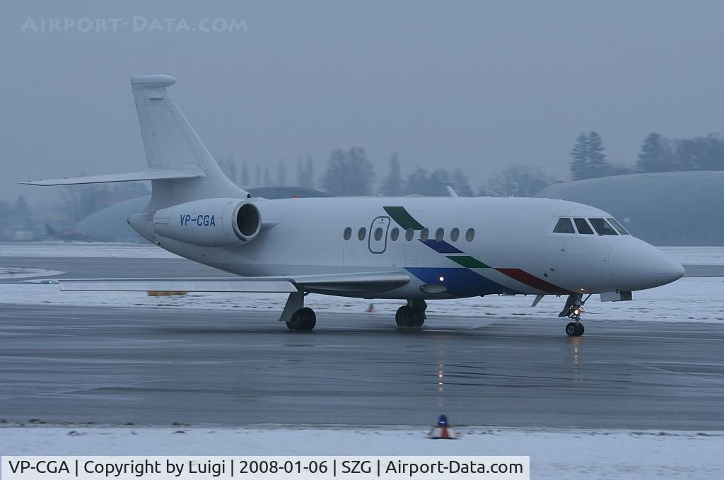 VP-CGA, 1999 Dassault Falcon 2000 C/N 100, VW