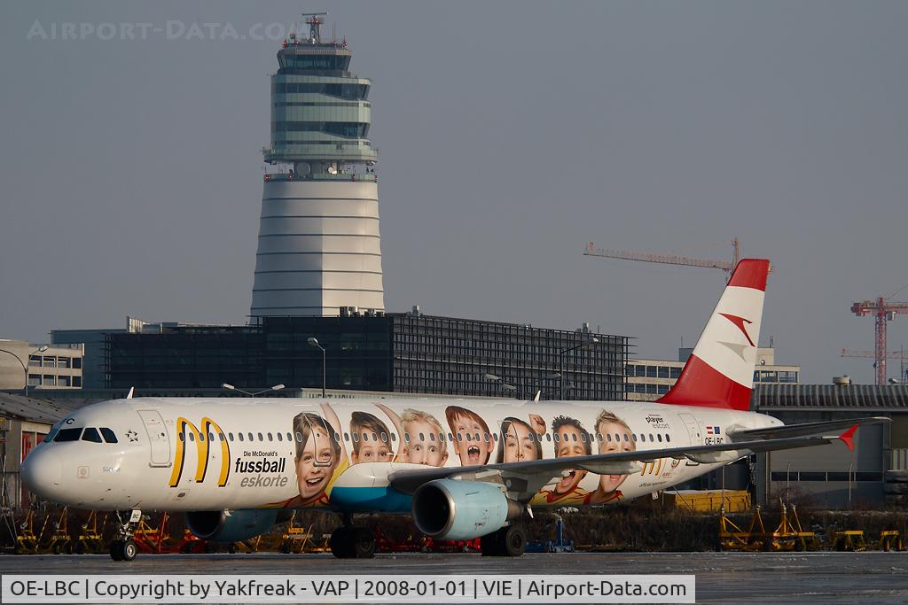 OE-LBC, 1996 Airbus A321-111 C/N 581, Austrian Airlines Airbus 321 in Euro 2008 colors