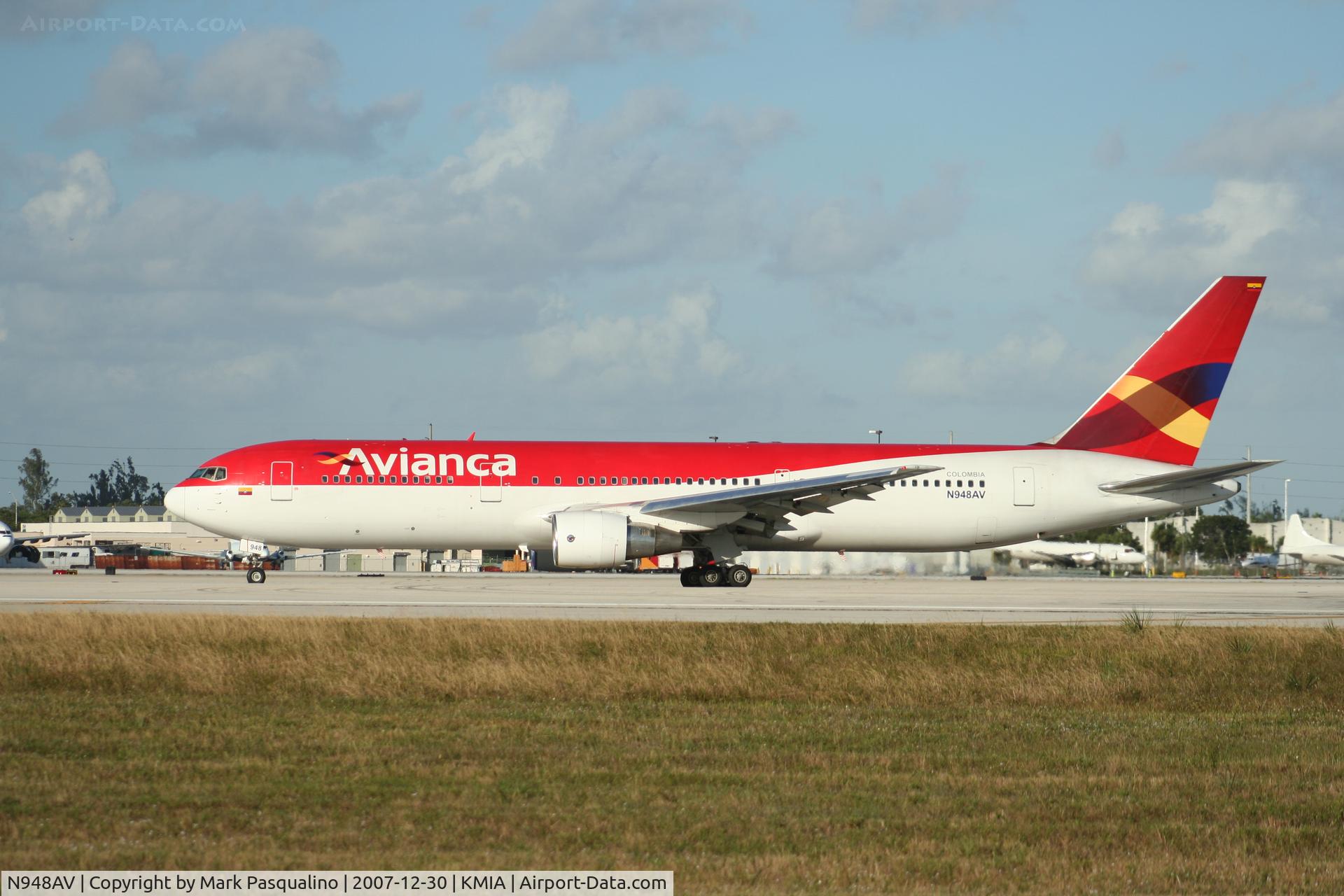 N948AV, 1991 Boeing 767-3Y0 C/N 24948, Boeing 767-300