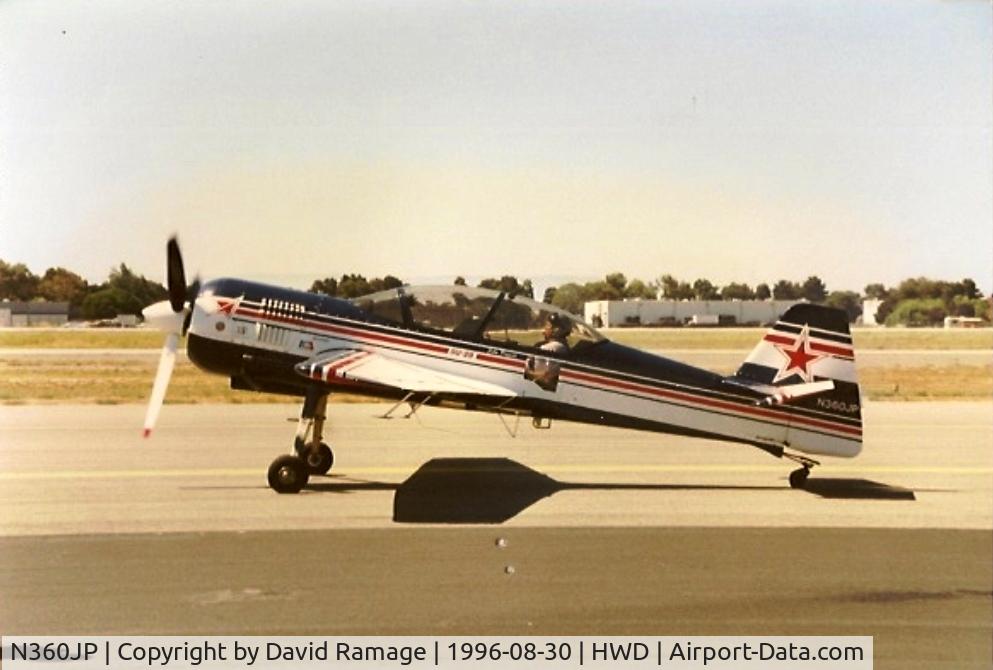 N360JP, Sukhoi Su-29 C/N 74-01, Hayward Air Fair
