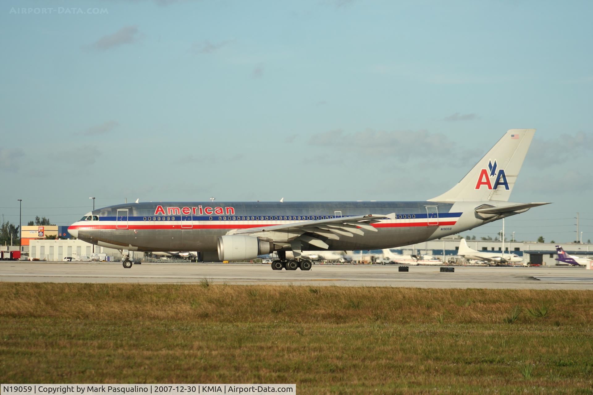N19059, 1988 Airbus A300B4-605R C/N 469, Airbus A300B4-605R