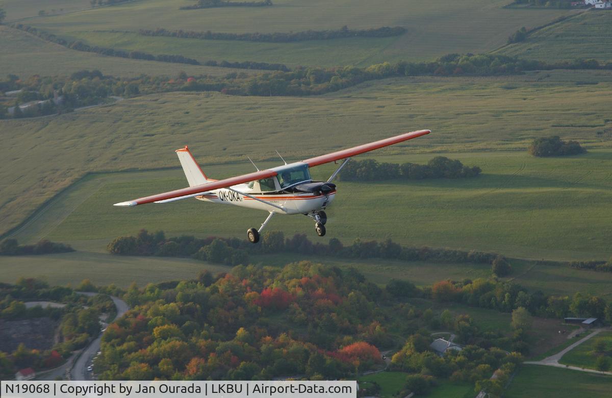 N19068, 1972 Cessna 150L C/N 15074140, OK-OKA