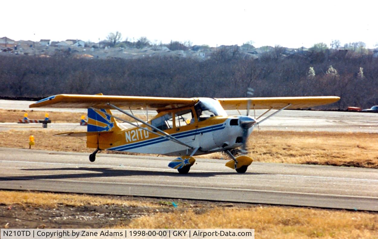N210TD, 1977 Glasflugel MOSQUITO C/N 51, Takeoff at Arlington - Using Taxiway, runway under construction