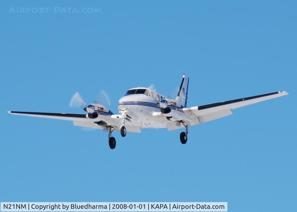 N21NM, Beech E-90 King Air C/N LW-336, Approach to 17L by Sevenbar
