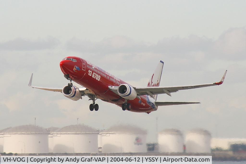 VH-VOG, 2001 Boeing 737-86N C/N 28644, Virgin Blue 737-800
