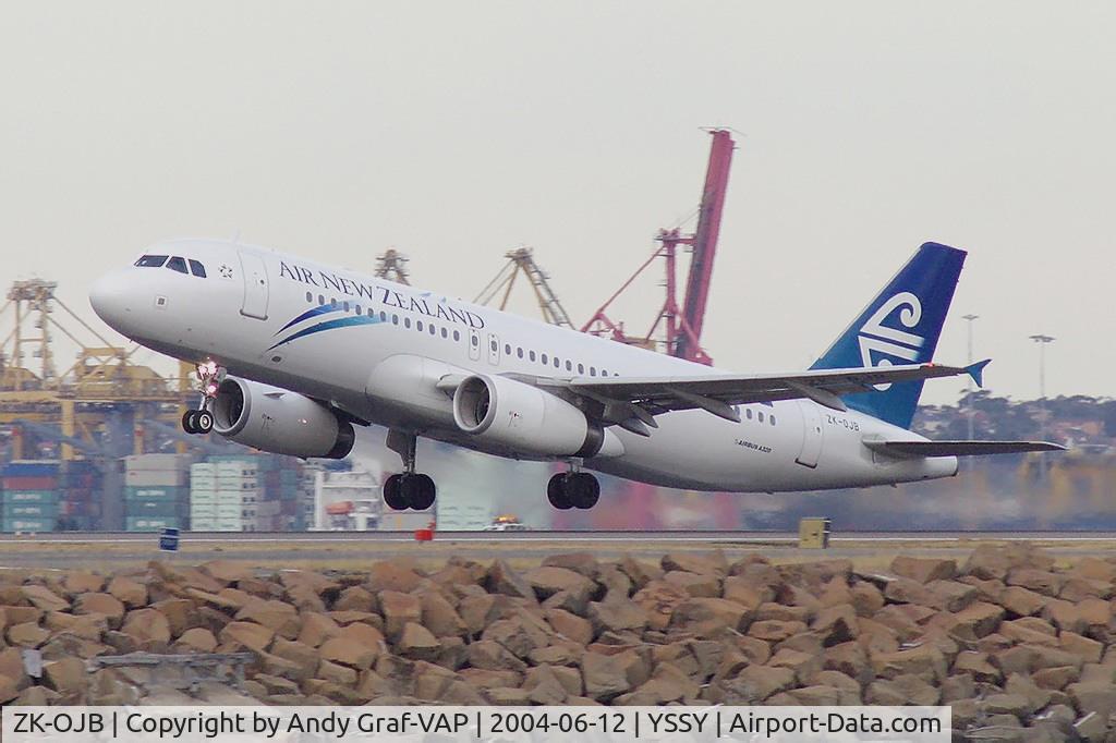 ZK-OJB, 2003 Airbus A320-232 C/N 2090, Air New Zealand A320