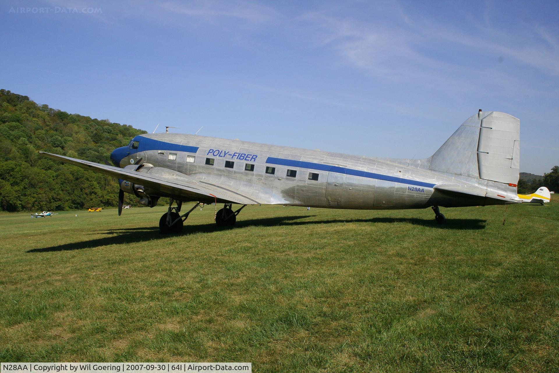 N28AA, 1940 Douglas DC-3A C/N 2239, Lee Bottom Fly-in 2007