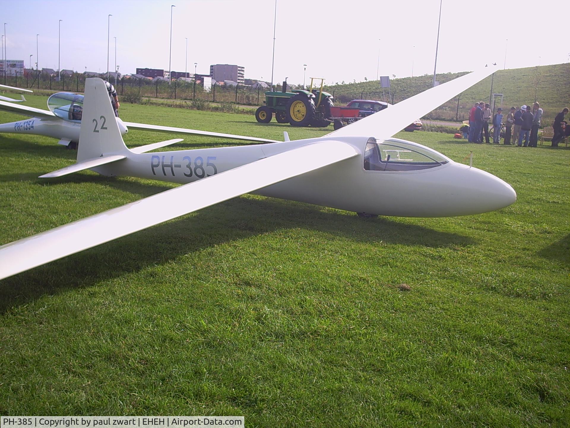 PH-385, 1968 Schleicher Ka-6E Rhonsegler C/N 4242, Ka6E at the glider strip of Eindhoven Airport