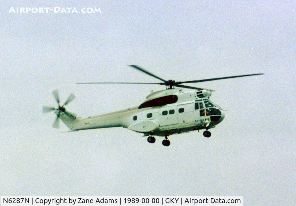 N6287N, Aerospatiale SA-330J Puma C/N 1623, Registered as XA-SKS - Mexican Puma overflight of Arlington Muni @ 1989