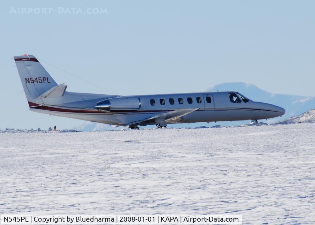 N545PL, 1993 Cessna 560 Citation Ultra C/N 560-0225, Taxi to takeoff with Pikes Peak in the distance.