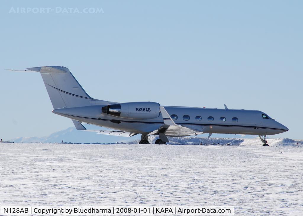 N128AB, 2002 Gulfstream Aerospace G-IV (G400) C/N 1501, Cleared for takeoff on 17L