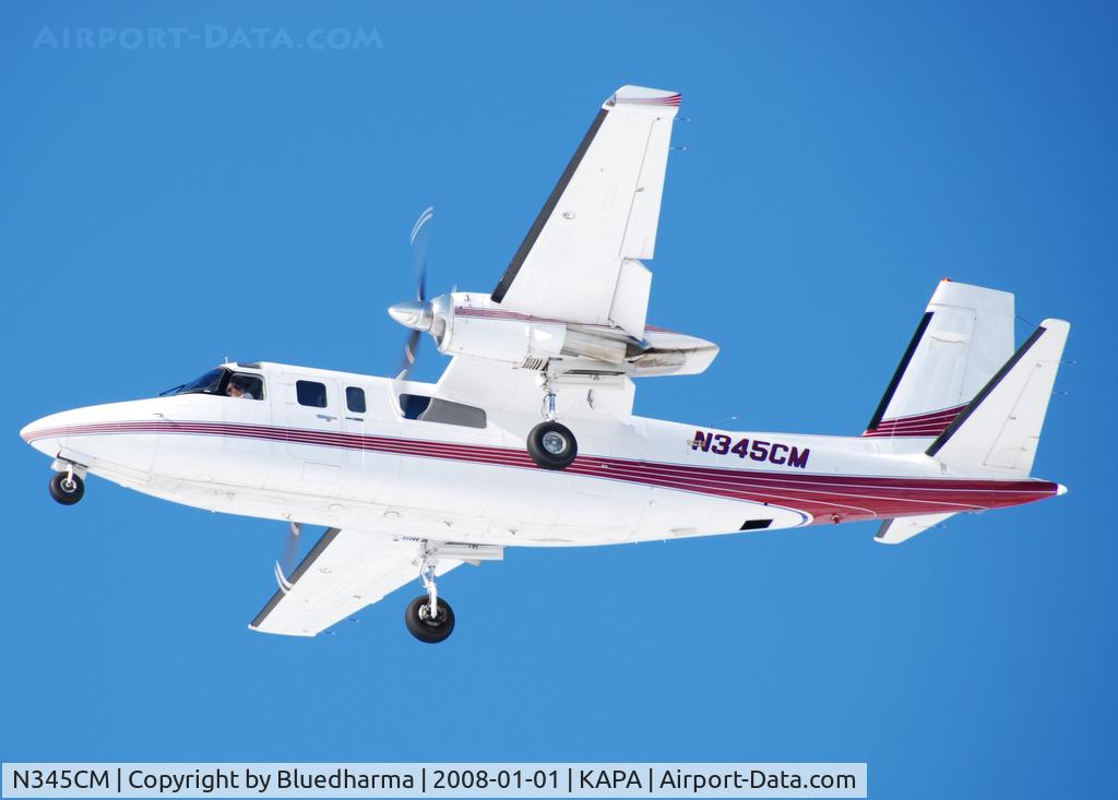 N345CM, 1977 Rockwell International 690B C/N 11402, Approach to 17L