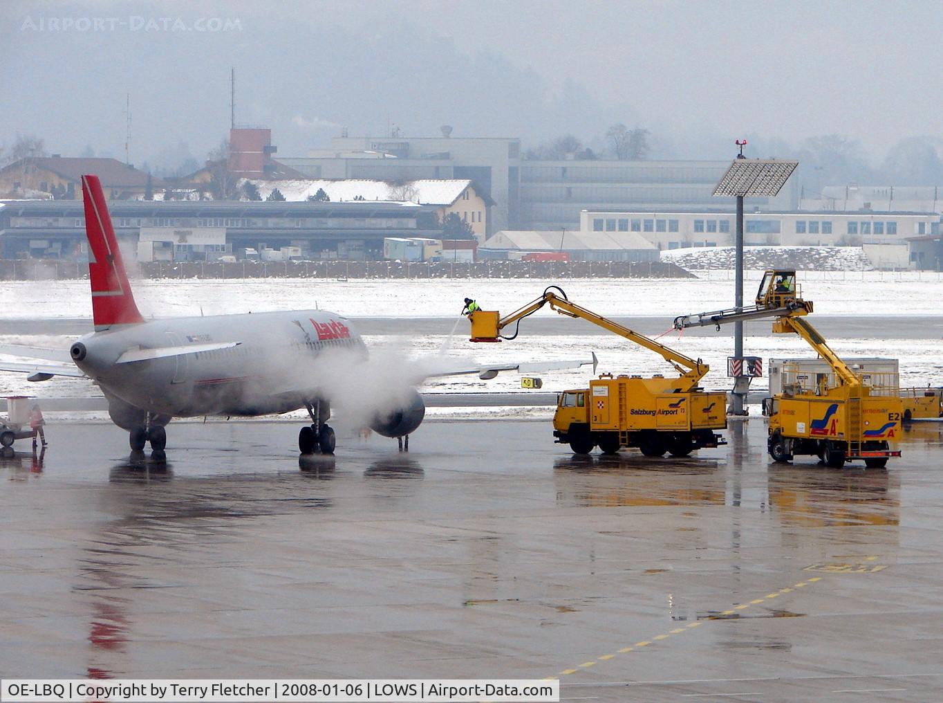 OE-LBQ, 1999 Airbus A320-214 C/N 1137, This Lauda A320 gets the de-icer treatment before its first rotation of the day from Salzburg