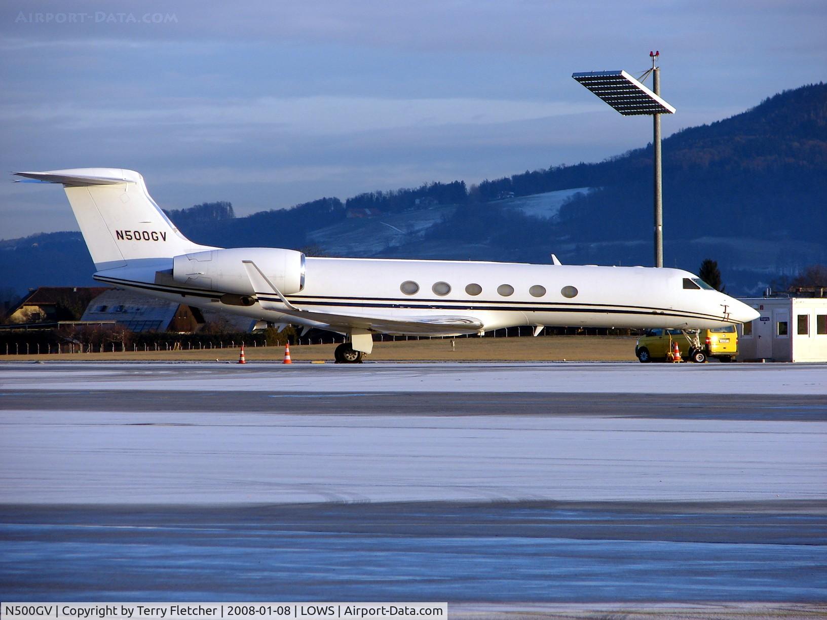 N500GV, 1996 Gulfstream Aerospace G-V Gulfstream V C/N 506, Overnight stopper at Salzburg Airport