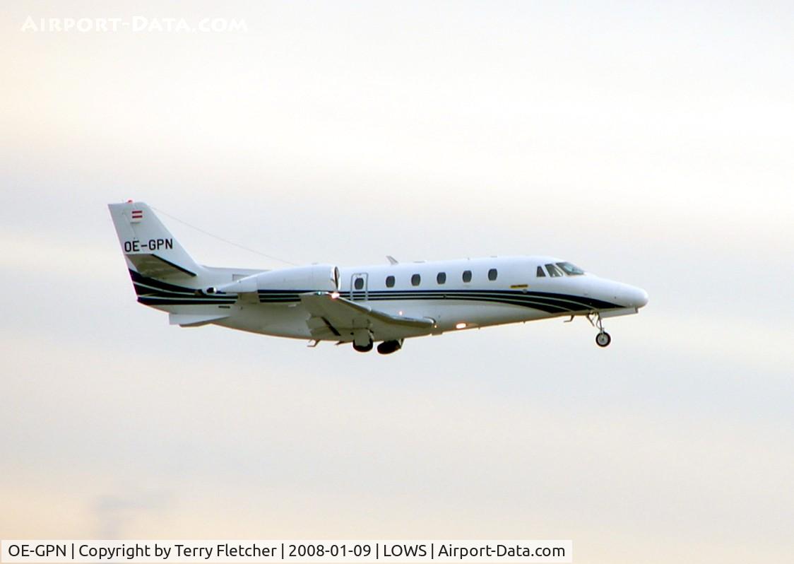 OE-GPN, 2001 Cessna 560 Citation Excel C/N 560-5169, Formerley N923PC , ABC Bedarsflug's C560XL lifts off from Salzburg Airport
