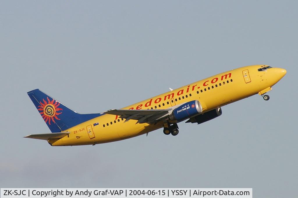 ZK-SJC, 1998 Boeing 737-3U3 C/N 28738, Freedomair 737-300