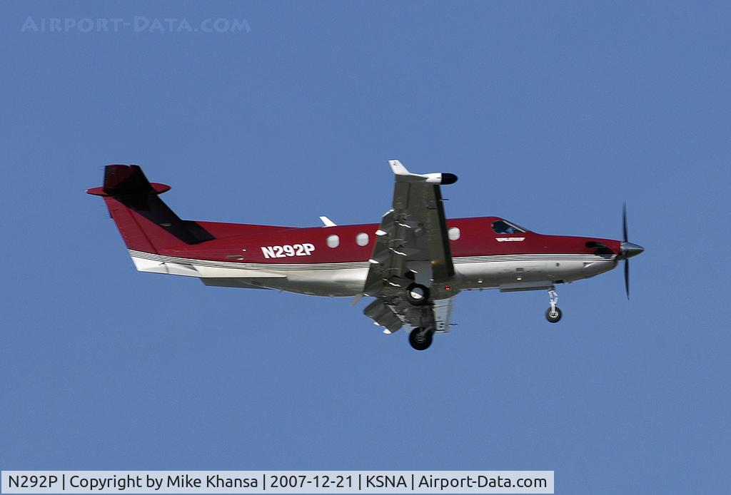 N292P, 2005 Pilatus PC-12/45 C/N 630, A burgundy Pilatus 12/45 on short final.