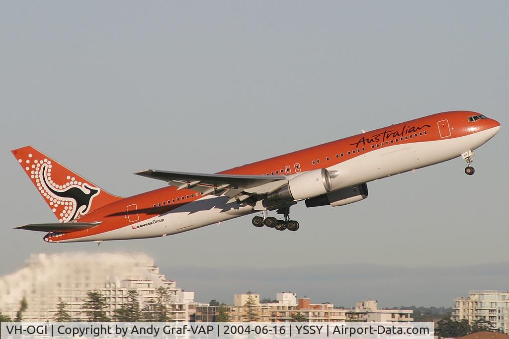VH-OGI, 1991 Boeing 767-338 C/N 25246, Austrlian Airlines 767-300