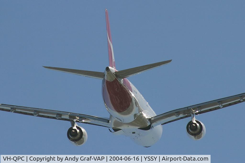 VH-QPC, 2003 Airbus A330-303 C/N 564, Qantas A330-300