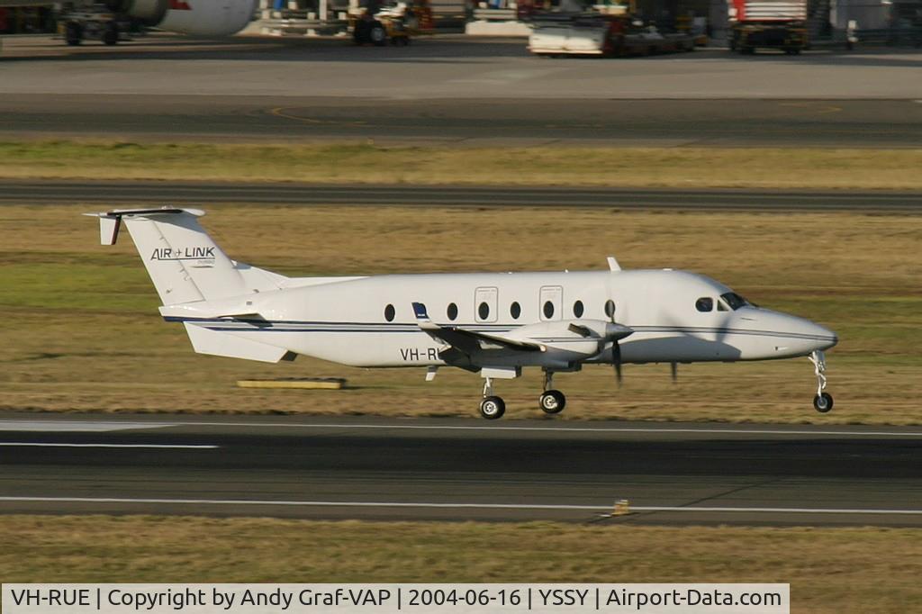 VH-RUE, 1993 Beech 1900D C/N UE-53, Airlink B1900
