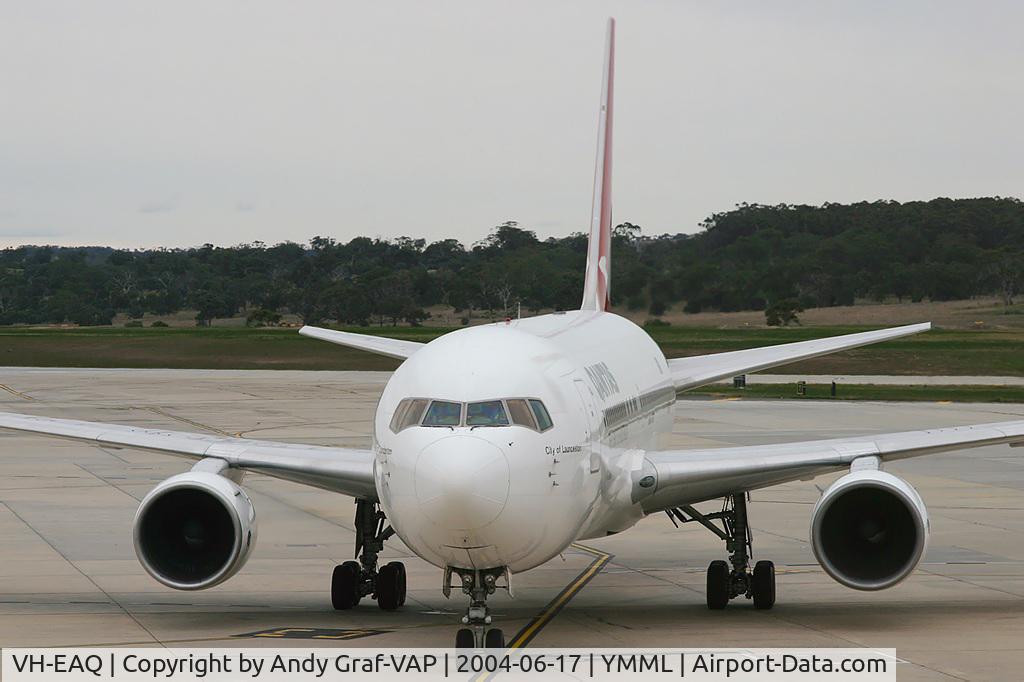 VH-EAQ, 1987 Boeing 767-238/ER C/N 23896, Qantas 767-200