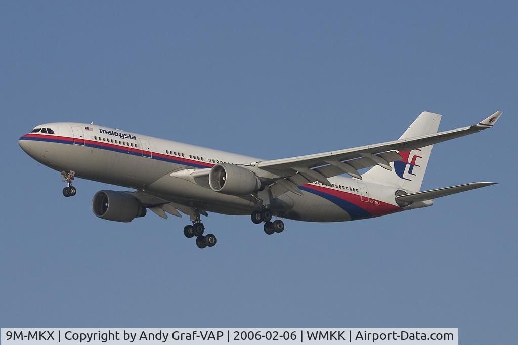 9M-MKX, 1999 Airbus A330-223 C/N 290, Malaysia Airlines A330-200