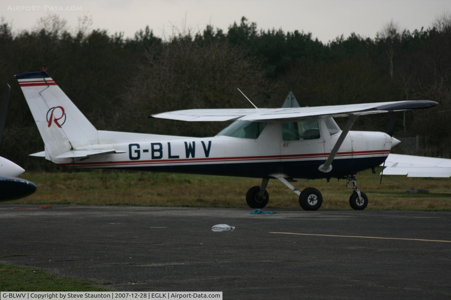 G-BLWV, 1981 Reims F152 C/N 1843, Taken at Blackbushe Airport 28th December 2007