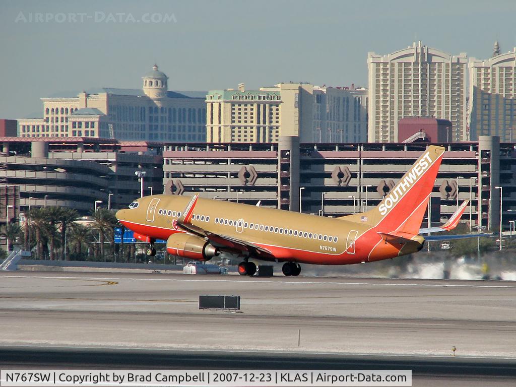 N767SW, 2000 Boeing 737-7H4 C/N 29807, Southwest Airlines / Boeing 737-7H4